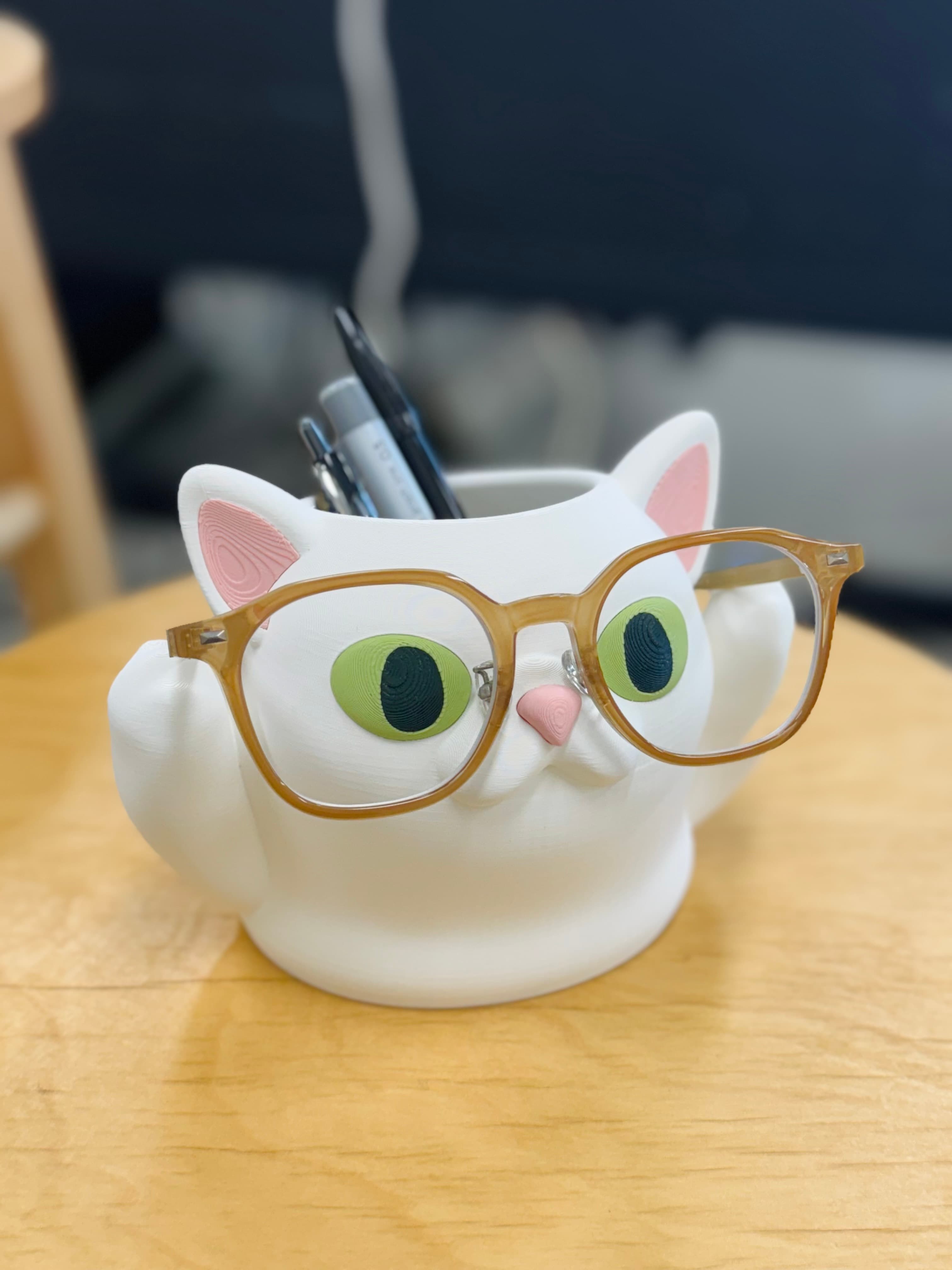 Porta-lápis gato — detalhe do rosto